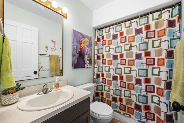 3304 12TH ST, Minot, ND 58701