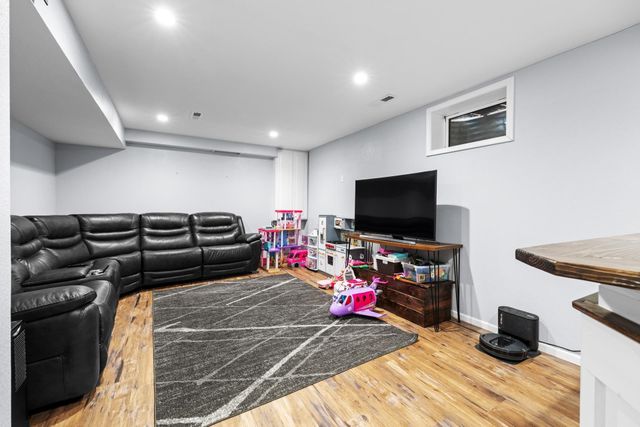 3304 12TH ST, Minot, ND 58701