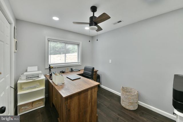8 WINDOVER LN, Willingboro, NJ 08046