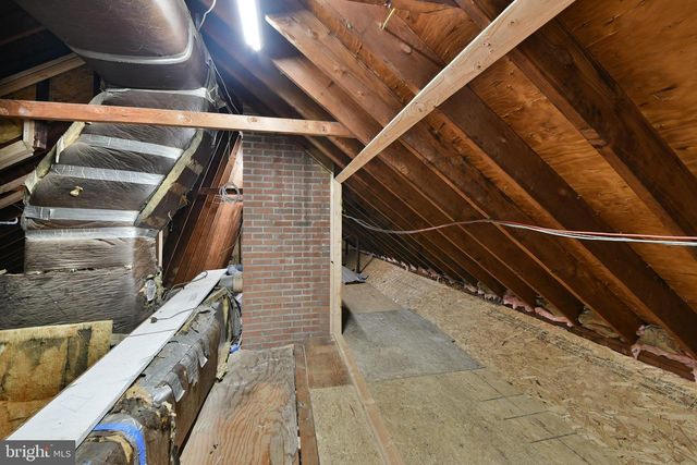 8 WINDOVER LN, Willingboro, NJ 08046