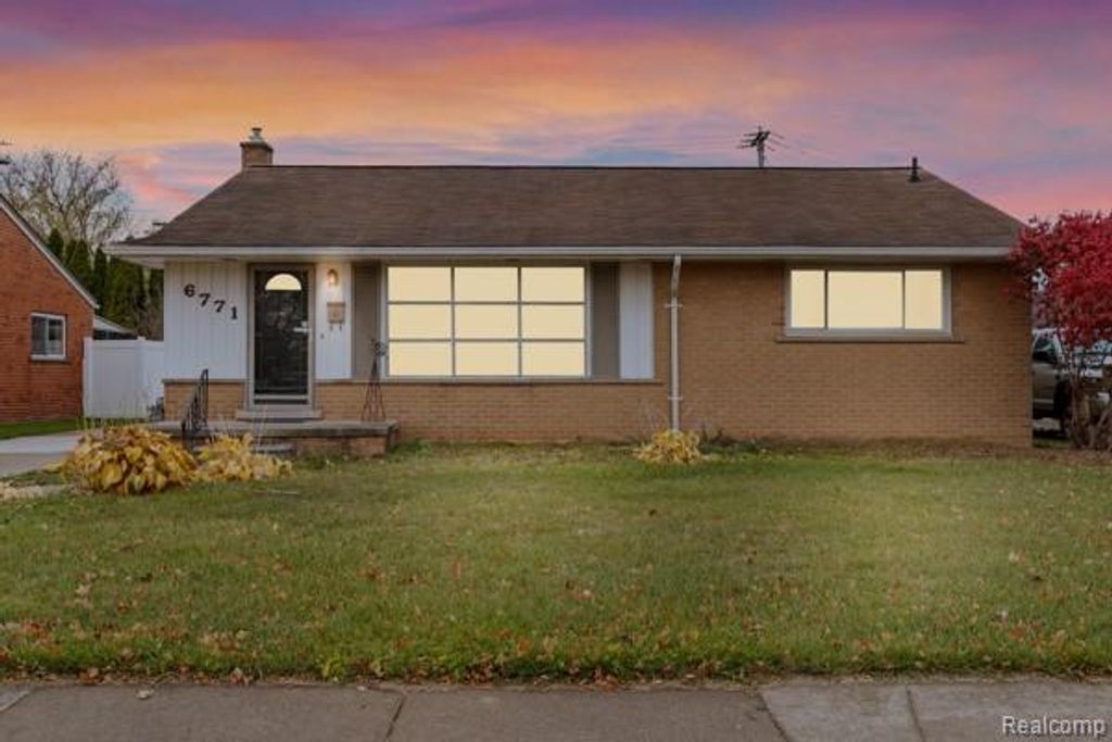 6771 Sunset Street, Garden City, MI 48135