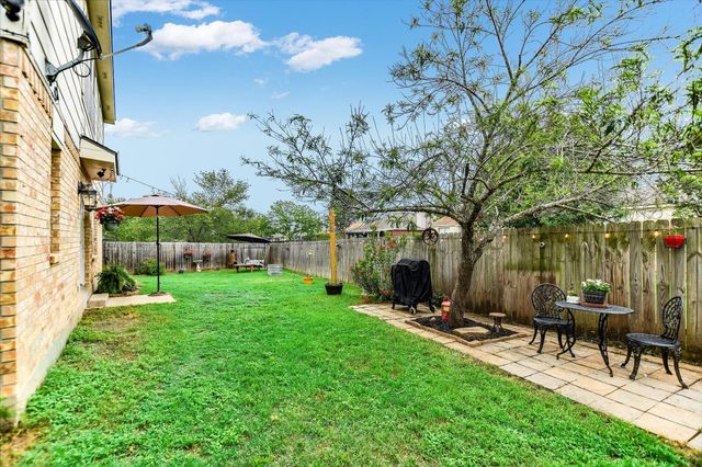 913 POLISHED STONE CV, Pflugerville, TX 78660