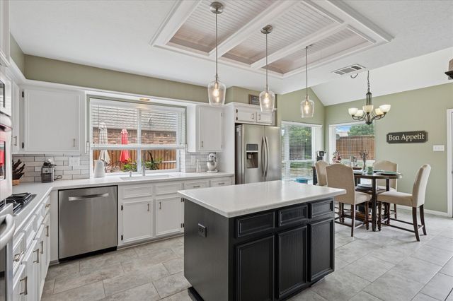 1811 Whitney Drive, Richardson, TX 75082