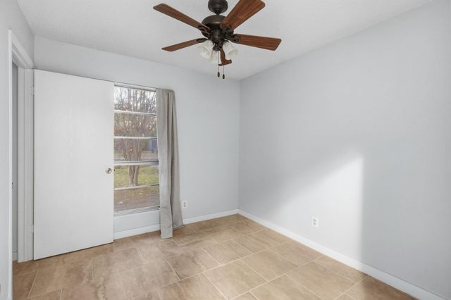 7903 Woodcroft DR, Austin, TX 78749