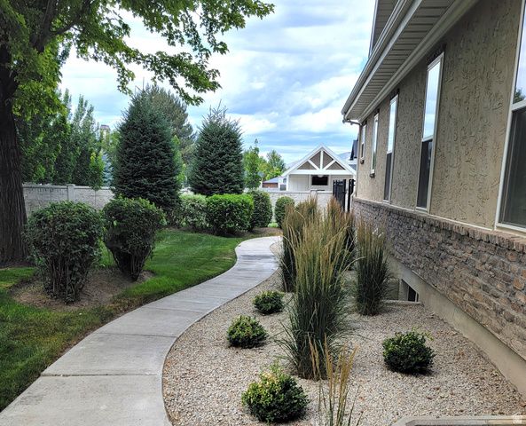 650 E CENTER ST, Alpine, UT 84004