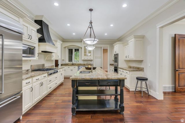 650 E CENTER ST, Alpine, UT 84004