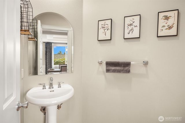 1100 N 31st Street, Renton, WA 98056