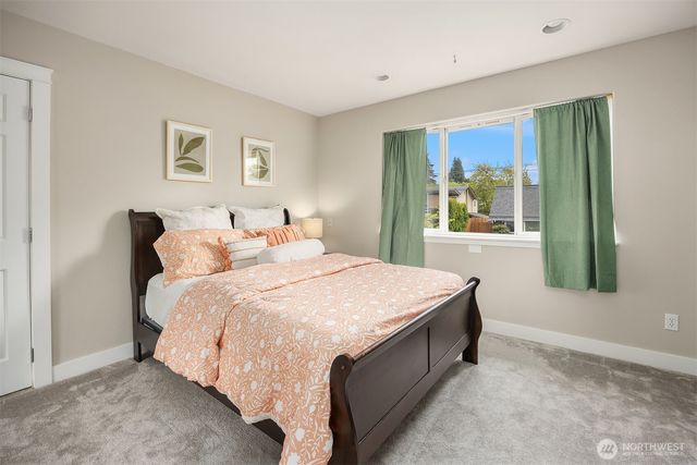 1100 N 31st Street, Renton, WA 98056