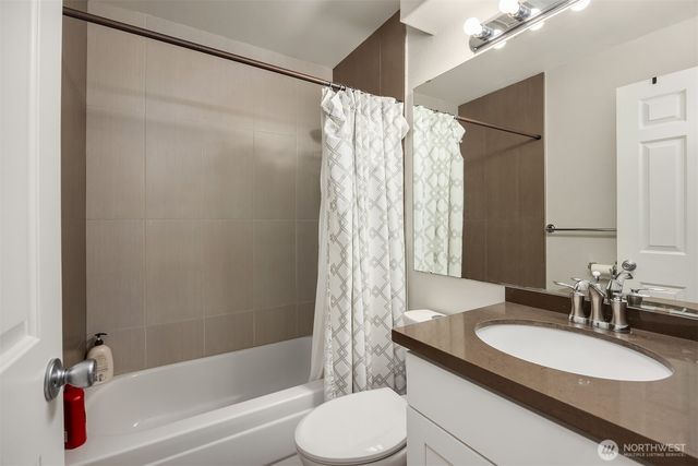 1100 N 31st Street, Renton, WA 98056