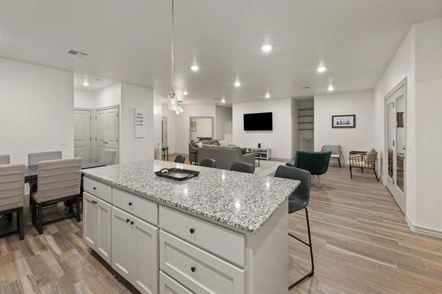 1416 Devonshire Court, Edmond, OK 73034