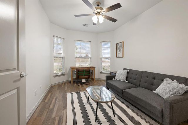 1416 Devonshire Court, Edmond, OK 73034
