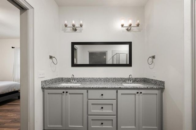 1416 Devonshire Court, Edmond, OK 73034