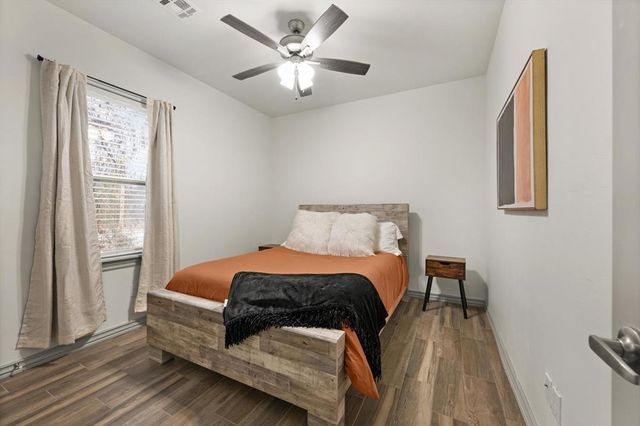 1416 Devonshire Court, Edmond, OK 73034