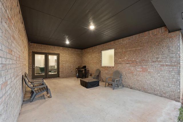 1416 Devonshire Court, Edmond, OK 73034