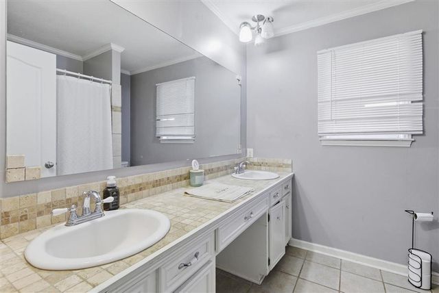 366 W Borel Dr, Lake Charles, LA 70611