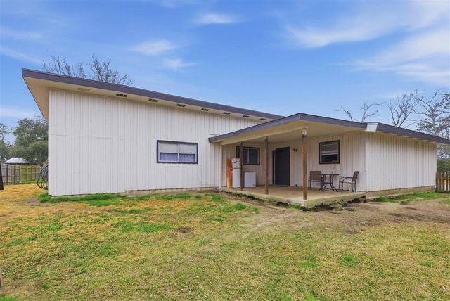 366 W Borel Dr, Lake Charles, LA 70611