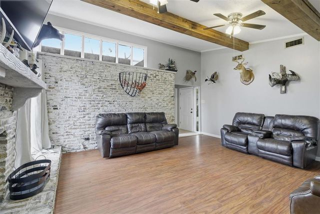 366 W Borel Dr, Lake Charles, LA 70611