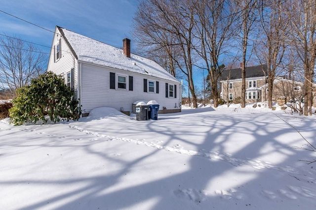 67 Carpenter Street, Foxboro, MA 02035