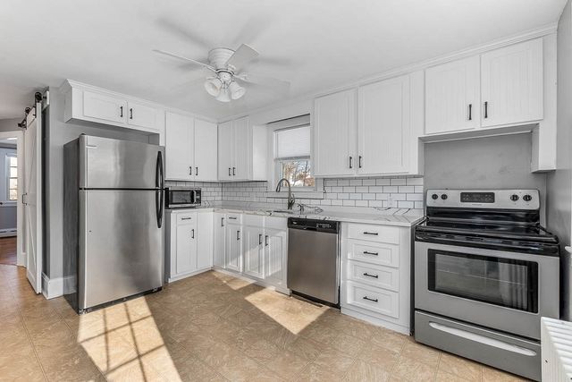 67 Carpenter Street, Foxboro, MA 02035