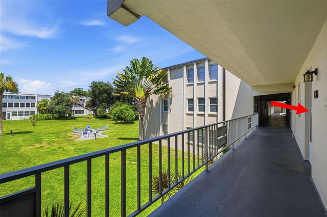 9940 47TH AVENUE N 216, St Petersburg, FL 33708