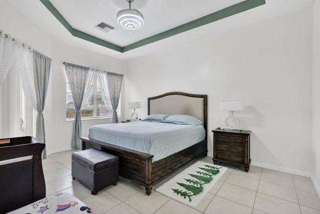 544 SW Lake Manatee Way, Port St. Lucie, Port St Lucie, FL 34986