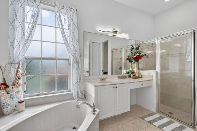 544 SW Lake Manatee Way, Port St. Lucie, Port St Lucie, FL 34986