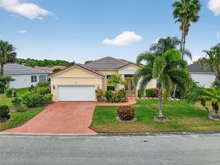 544 SW Lake Manatee Way, Port St. Lucie, Port St Lucie, FL 34986