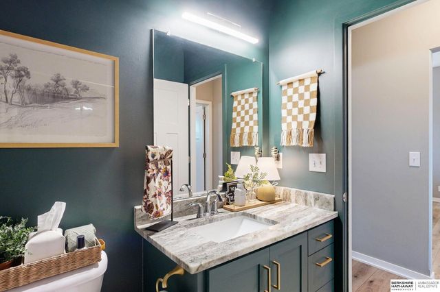 11253 Sunburst Drive, Papillion, NE 68046