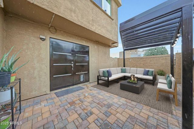 4602 E BROADWAY Road, Phoenix, AZ 85040