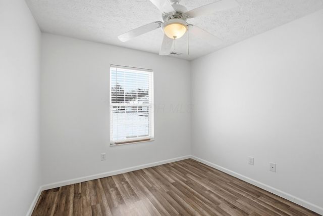 5169 Novelty Avenue, 72E, Canal Winchester, OH 43110