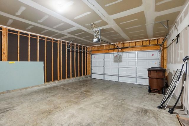 5169 Novelty Avenue, 72E, Canal Winchester, OH 43110