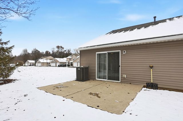 5169 Novelty Avenue, 72E, Canal Winchester, OH 43110