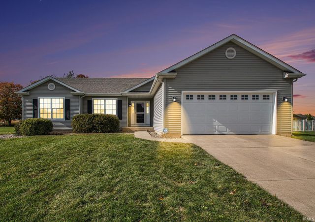 51175 Kendallwood Drive, Granger, IN 46530
