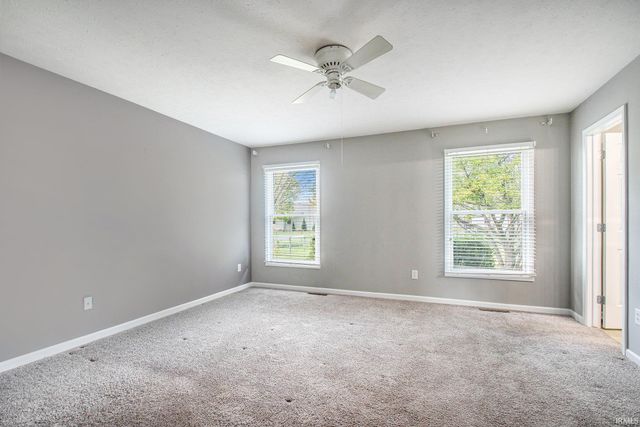 51175 Kendallwood Drive, Granger, IN 46530