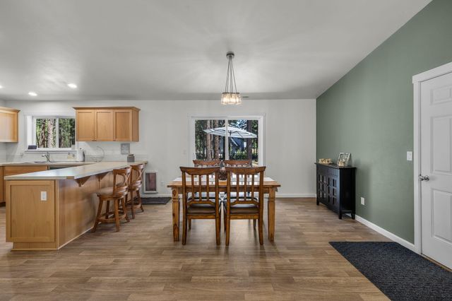 15325 Bear Street, La Pine, OR 97739