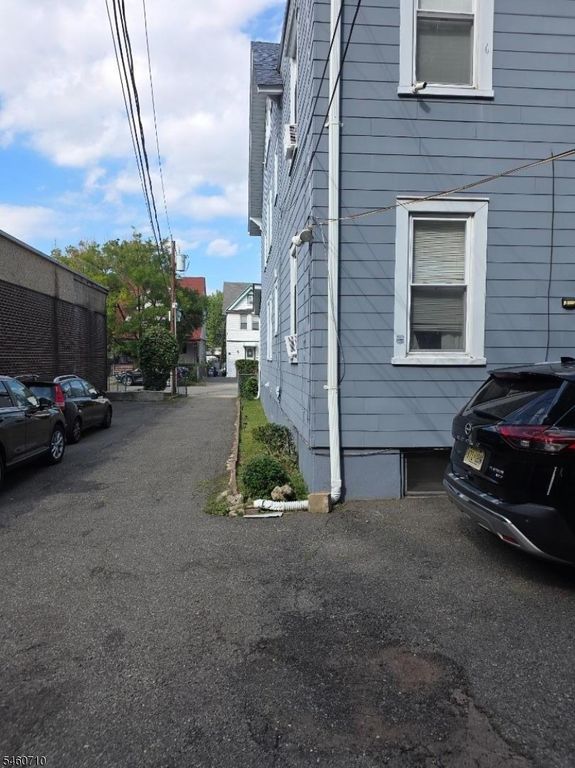 109 Burchard Ave, East Orange City, NJ 07017 — photo 4