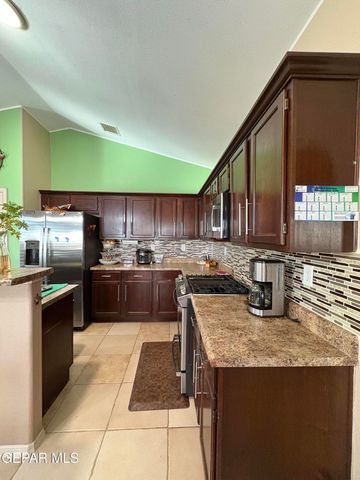 14260 SMOKEY POINT Drive, El Paso, TX 79938