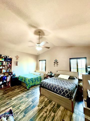 14260 SMOKEY POINT Drive, El Paso, TX 79938