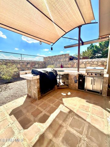 14260 SMOKEY POINT Drive, El Paso, TX 79938