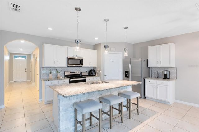 1600 SPRAY TERRACE, St Cloud, FL 34771