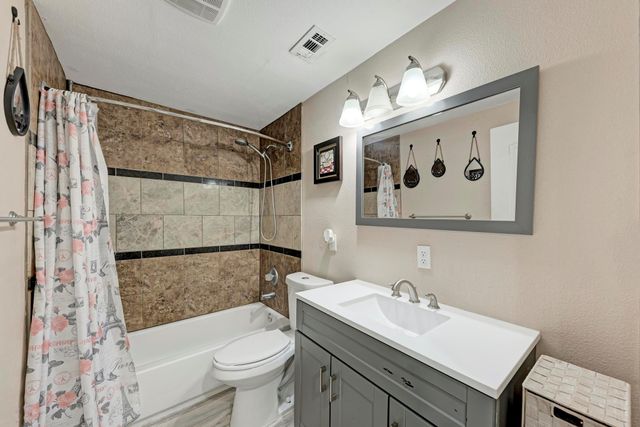 158 Morning Dove LN, Elgin, TX 78621