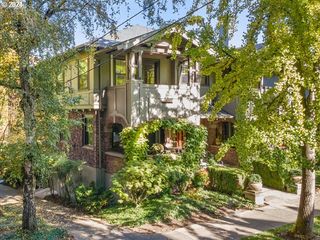 1837 Sw ELM St 1, Portland, OR 97201
