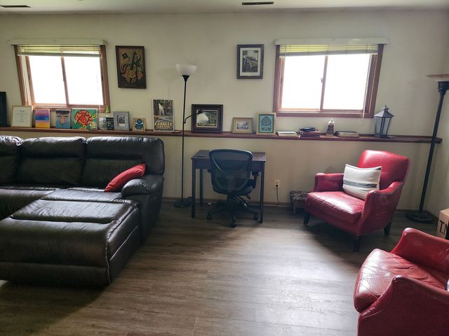 827 Boxwood Drive, Crystal Lake, IL 60014