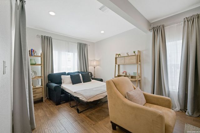 123 Tipton, San Antonio, TX 78204