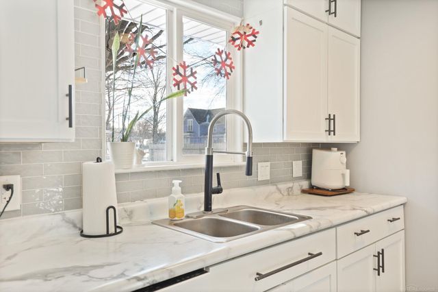 813 W Oak Street, Vassar, MI 48768