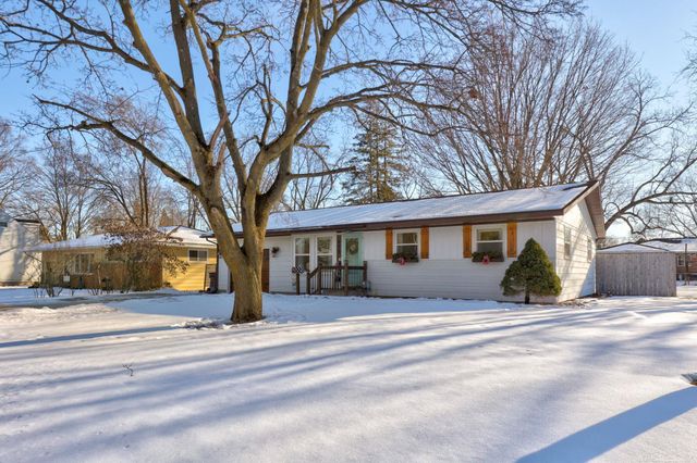 813 W Oak Street, Vassar, MI 48768