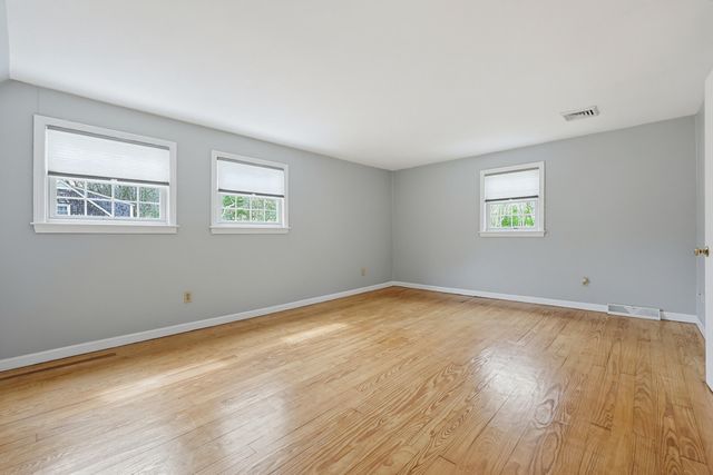 4 Clement Street, Sandwich, MA 02563