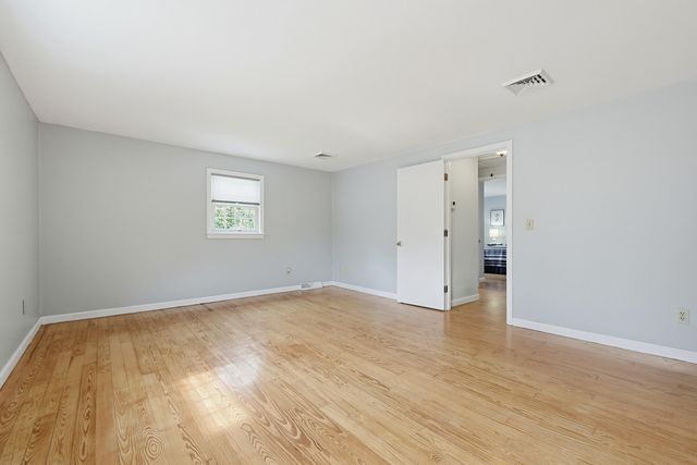 4 Clement Street, Sandwich, MA 02563