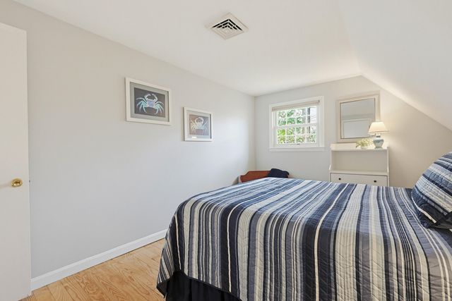 4 Clement Street, Sandwich, MA 02563