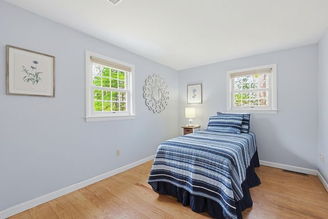 4 Clement Street, Sandwich, MA 02563